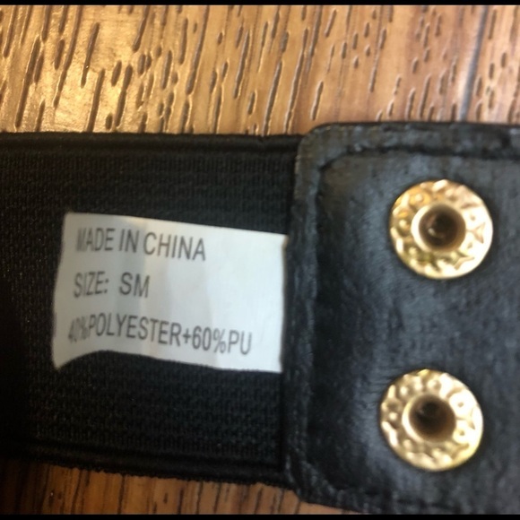 Vintage Stretch Bow Belt - Picture 5 of 6